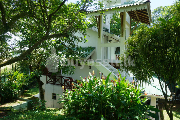 Unawatuna Villa With Sea Views for sale in Galle