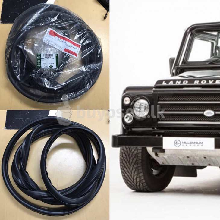 DEFENDER FRONT WINDSCREEN RUBBER BEADING in Colombo