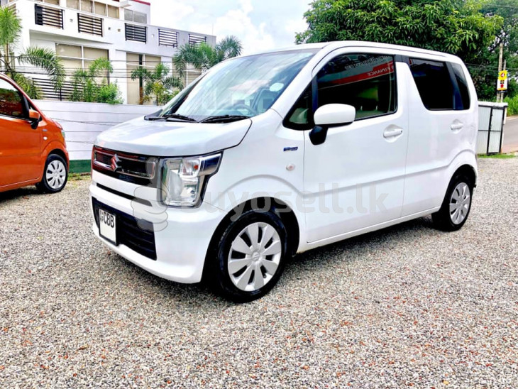 SUZUKI WAGON R FX 2018 SAFETY for sale in Colombo