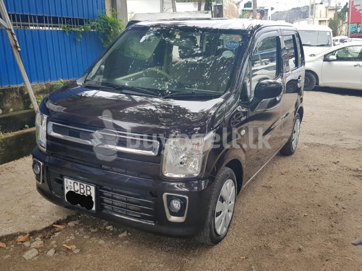 Suzuki wagon R FX for sale in Kurunegala