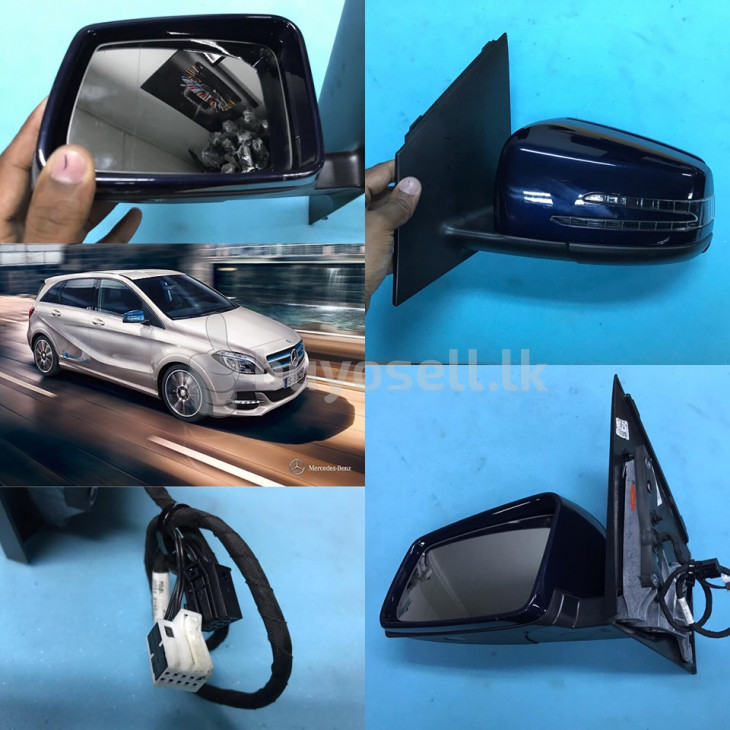 MERCEDES B CLASS HYBRID PASSENGER SIDE MIRROR. COMPLETE in Colombo