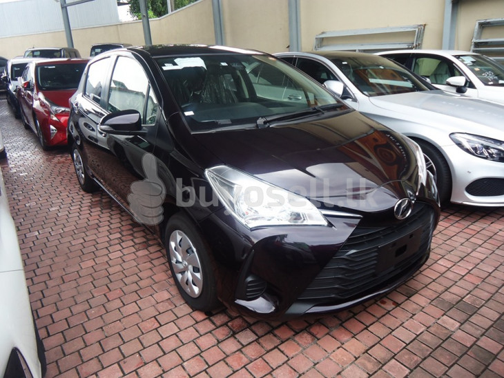 Toyota Vitz 2018 for sale in Colombo