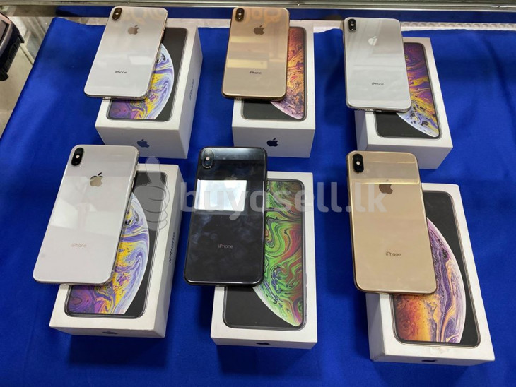 Apple iPhone XS Max 64GB / 256GB for sale in Gampaha