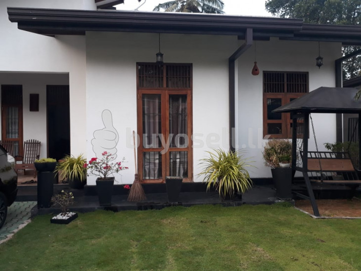 Luxury House for Sale in Kotudoda for sale in Gampaha