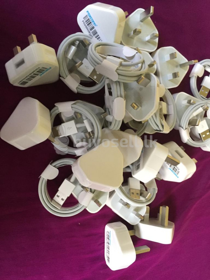 Original Apple iPhone Chargers for sale in Kandy