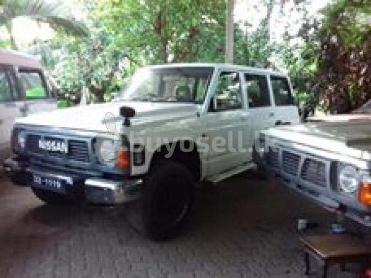 NISSAN PATROL Y60 recondition body in Colombo