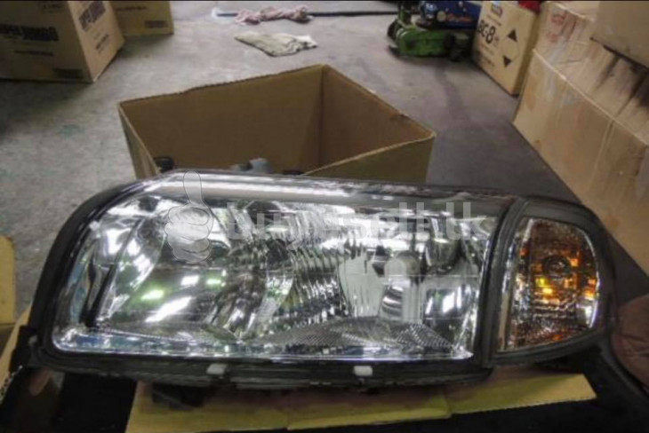 Volvo S80 Headlights & signal lights in Gampaha