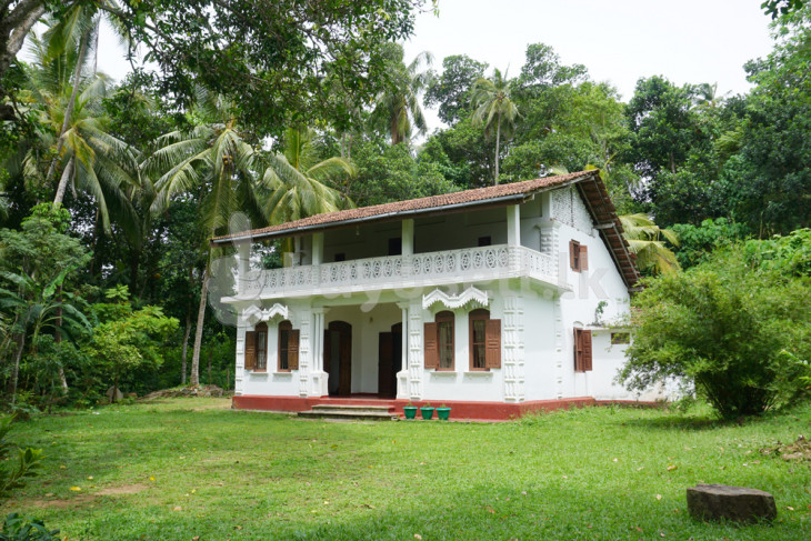 100-Year-Old Colonial Beauty for sale in Galle