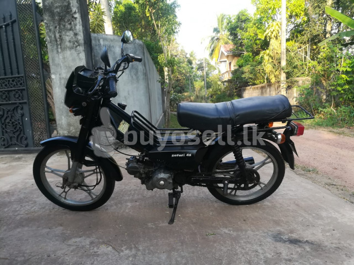 Kinetic safari 4s 48cc for sale for sale in Gampaha