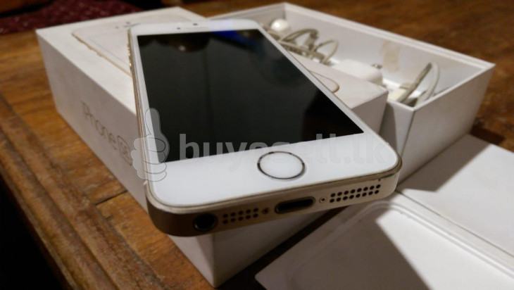 Apple iPhone SE (Used) for sale in Kandy