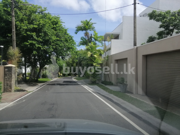 House, Highly Commecial Land, 40ft rd Property  For Immediat Sale in Colombo