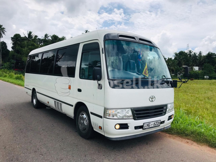 Toyota coaster 2012 for sale in Colombo