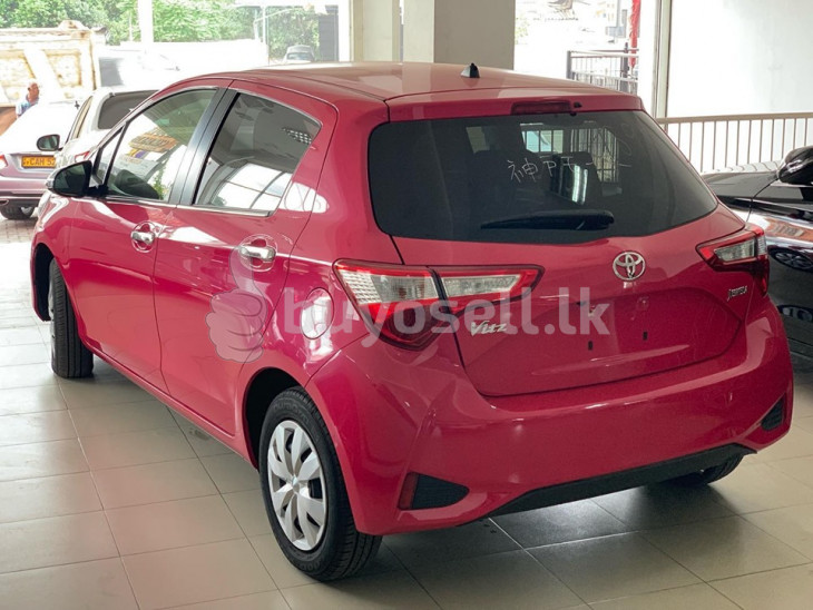 Toyota Vitz JEWELA Ltd Edition 2017 for sale in Gampaha