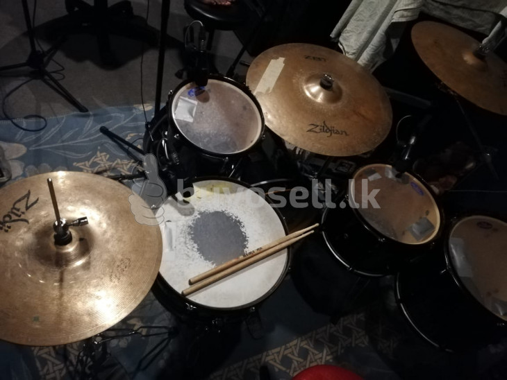 PEARL Drumset for sale in Gampaha