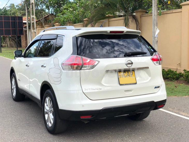 NISSAN X TRAIL 2015 for sale in Colombo