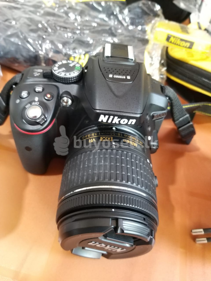 Nikon DSLR D5300 with 18-55mm AFP Lens for sale in Kalutara