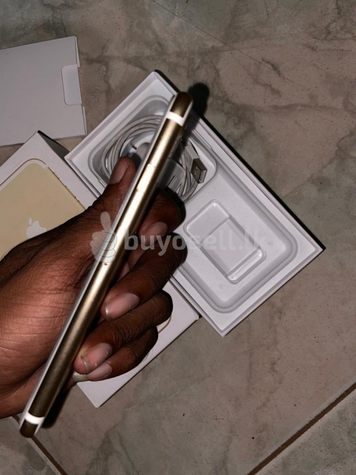 Apple iPhone 7 Gold (Used) for sale in Gampaha