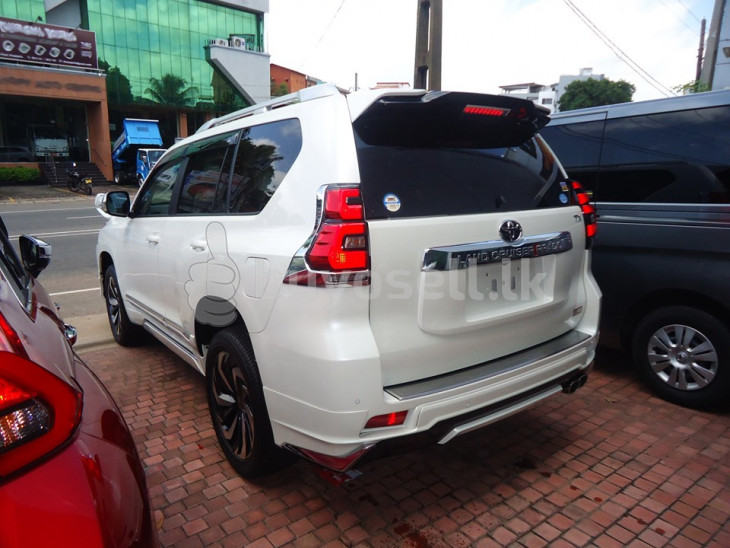 Toyota Land Cruiser Prado TX 2018 for sale in Colombo