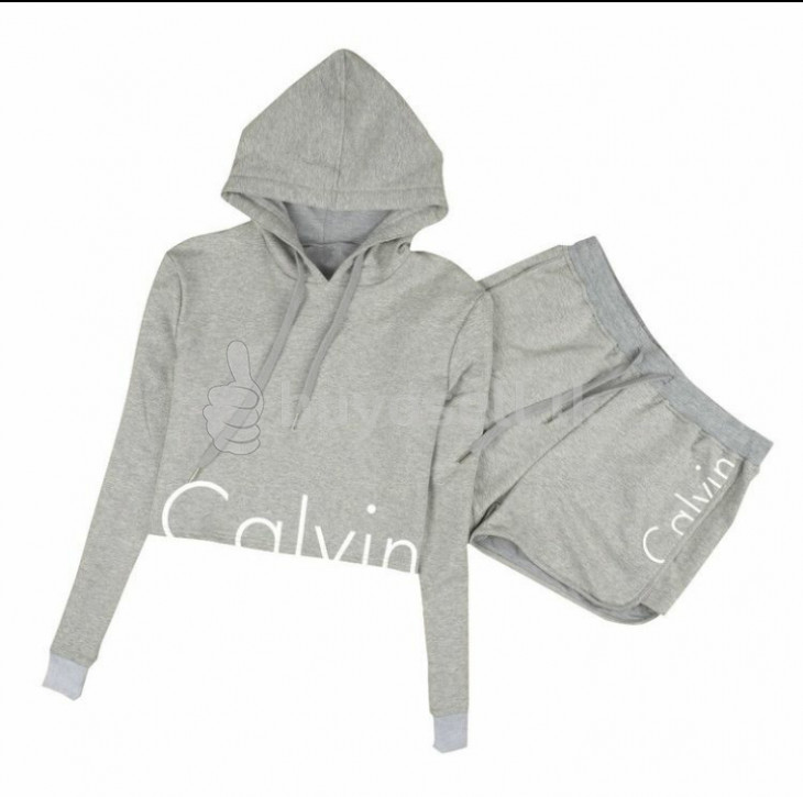 Clothing : Calvin Klein Women Fashion Crewneck Short Pants Pullover ...