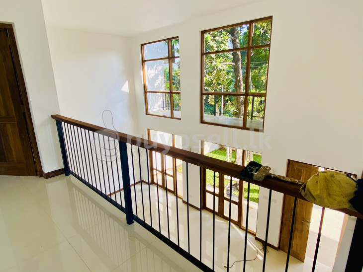 Brand New House for sale thalawathugoda for sale in Colombo