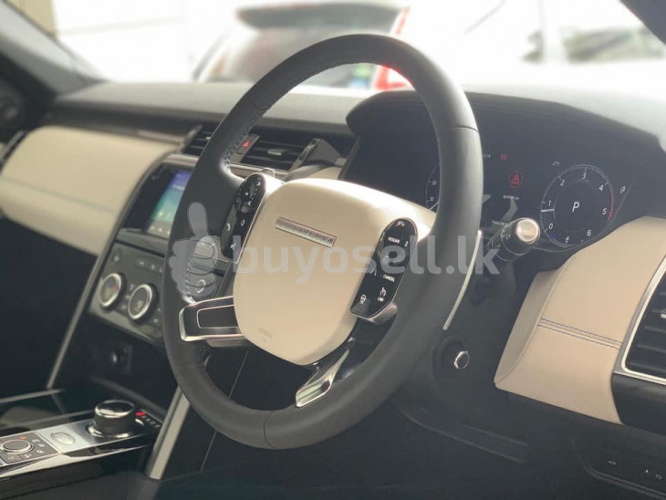 Land Rover Discovery 5 HSE 2019 for sale in Gampaha