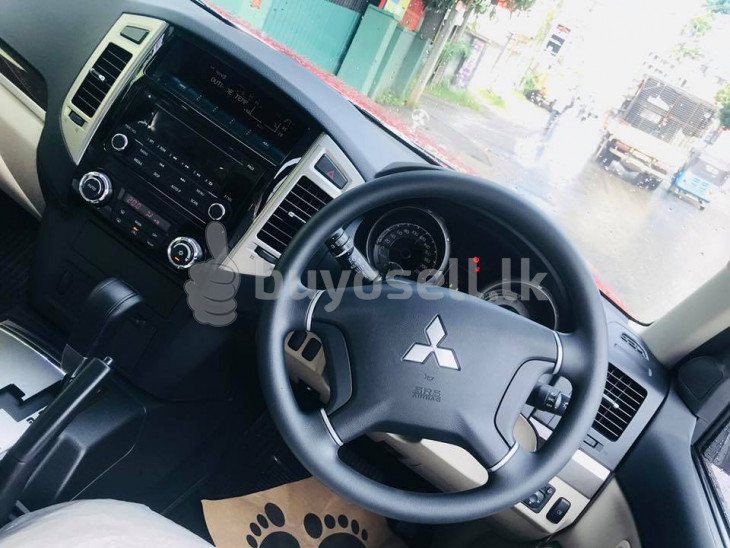 Mitsubishi Montero GLX 2017 for sale in Colombo