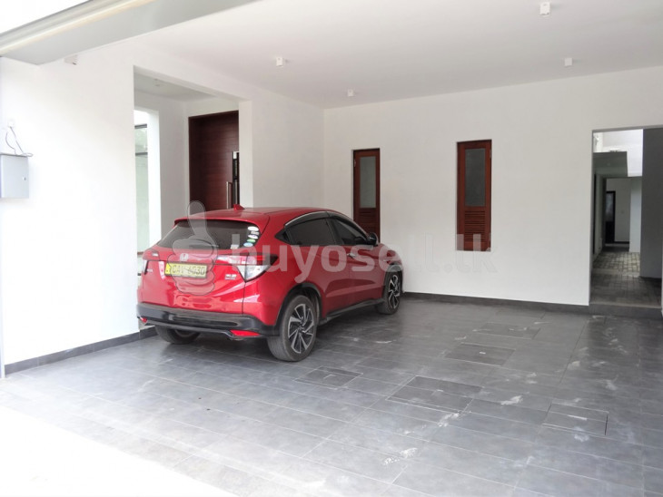 Brand New| Luxurious| House For Sale@ Battaramulla in Colombo
