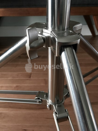 250 Cm Heavy Duty Aluminum Light Stand for sale in Colombo