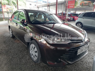 Toyota Axio 2015 for sale in Colombo